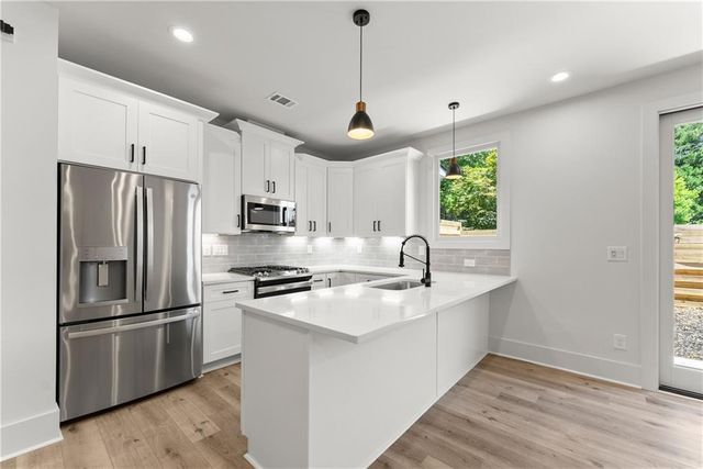 380 Forrest Avenue, Gainesville, GA 30501