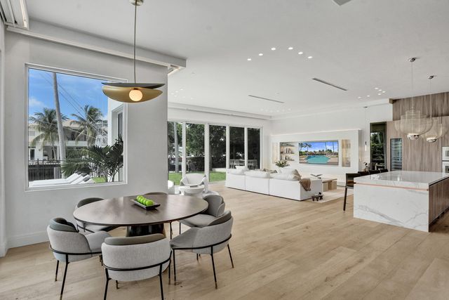 30 S COMPASS Drive, Fort Lauderdale, FL 33308