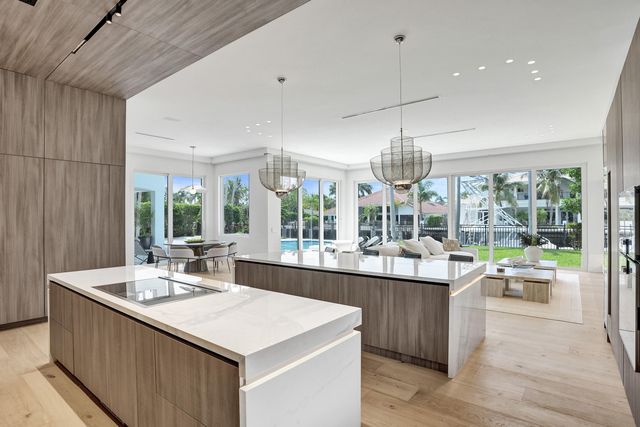 30 S COMPASS Drive, Fort Lauderdale, FL 33308