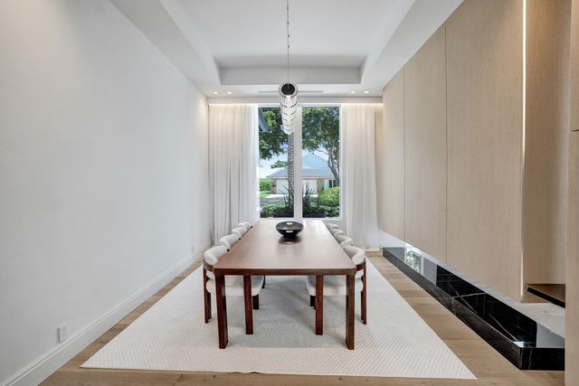 30 S COMPASS Drive, Fort Lauderdale, FL 33308