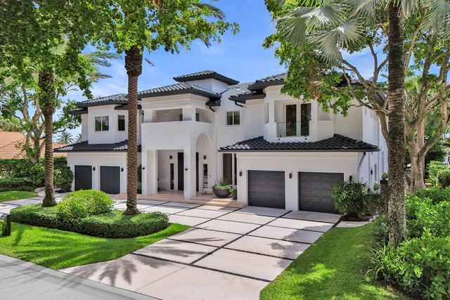 30 S COMPASS Drive, Fort Lauderdale, FL 33308