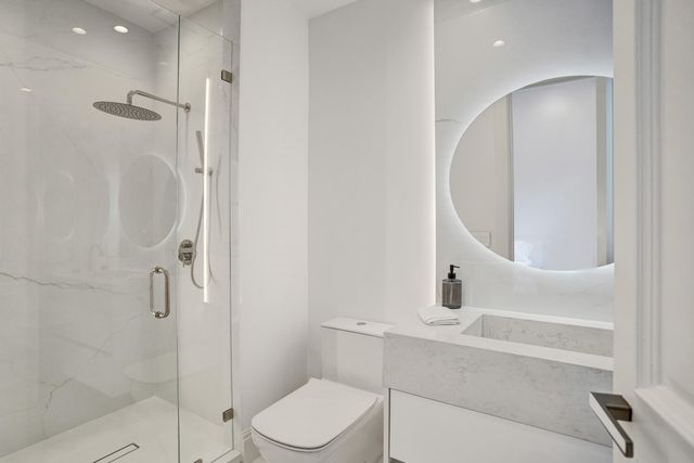 30 S COMPASS Drive, Fort Lauderdale, FL 33308