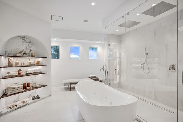 30 S COMPASS Drive, Fort Lauderdale, FL 33308
