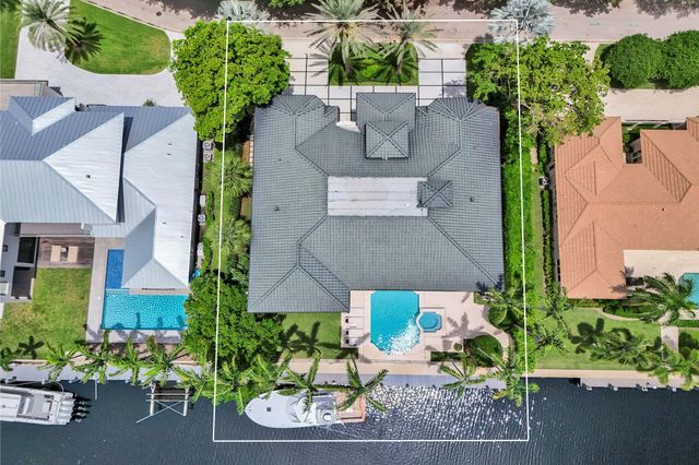 30 S COMPASS Drive, Fort Lauderdale, FL 33308