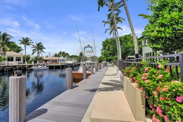 30 S COMPASS Drive, Fort Lauderdale, FL 33308