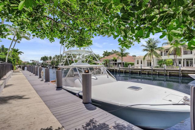 30 S COMPASS Drive, Fort Lauderdale, FL 33308