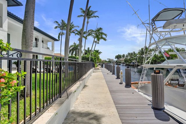 30 S COMPASS Drive, Fort Lauderdale, FL 33308