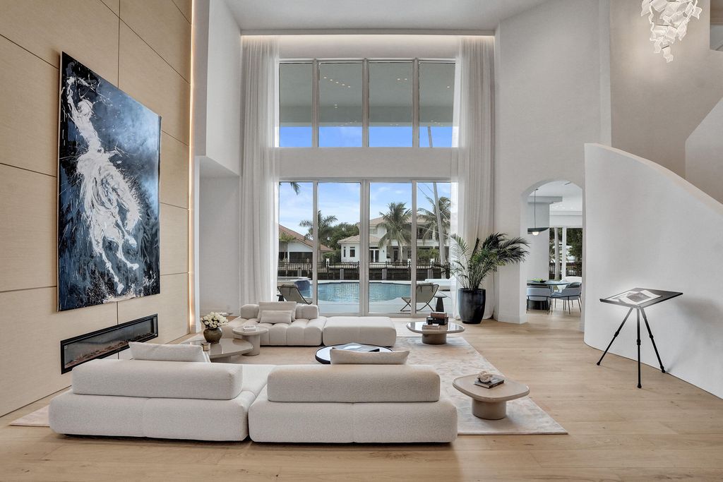 30 S COMPASS Drive, Fort Lauderdale, FL 33308