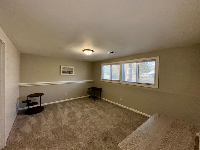 923 Lawnview Avenue, Shoreview, MN 55126