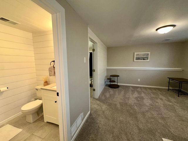 923 Lawnview Avenue, Shoreview, MN 55126