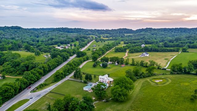 3310 Booker Ridge Road, Mount Pleasant, TN 38474