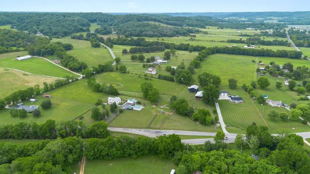 3310 Booker Ridge Road, Mount Pleasant, TN 38474