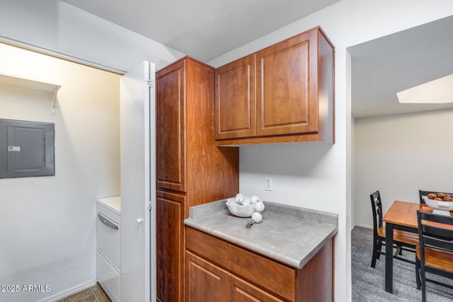 1880 E MORTEN Avenue 121, Phoenix, AZ 85020