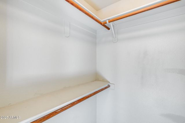 1880 E MORTEN Avenue 121, Phoenix, AZ 85020