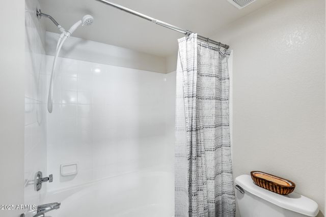 1880 E MORTEN Avenue 121, Phoenix, AZ 85020