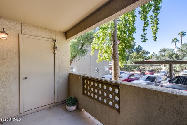 1880 E MORTEN Avenue 121, Phoenix, AZ 85020