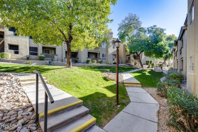 1880 E MORTEN Avenue 121, Phoenix, AZ 85020