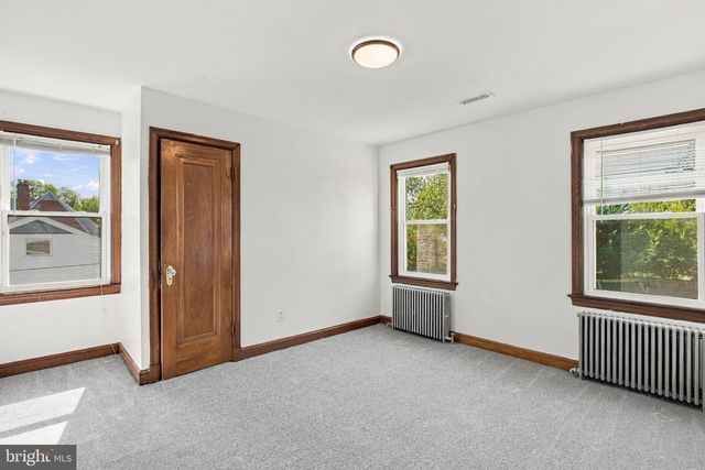 5807 KENTUCKY AVE, District Heights, MD 20747