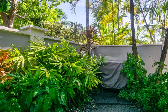 208 Golf Club Drive, Key West, FL 33040