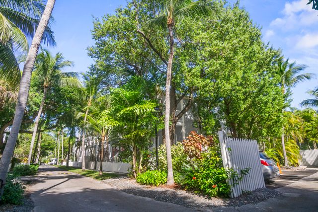 208 Golf Club Drive, Key West, FL 33040