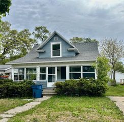2128 Hoyt Street, Muskegon, MI 49444