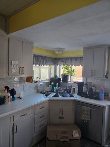 57844 County Road 13 Road, Elkhart, IN 46516