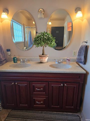 57844 County Road 13 Road, Elkhart, IN 46516