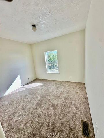 9581 Jones, Durham, CA 95938