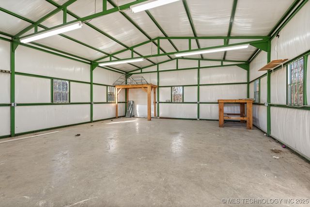 114 Laurel Street, Lone Grove, OK 73443