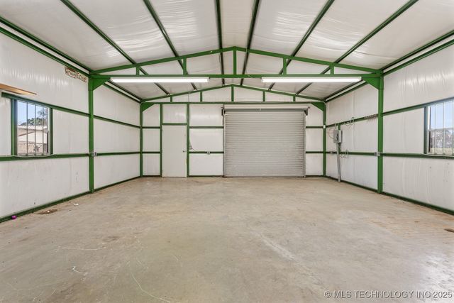 114 Laurel Street, Lone Grove, OK 73443