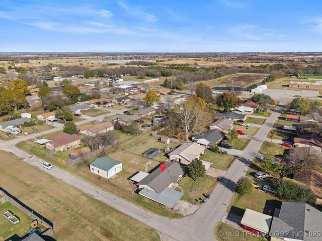 114 Laurel Street, Lone Grove, OK 73443