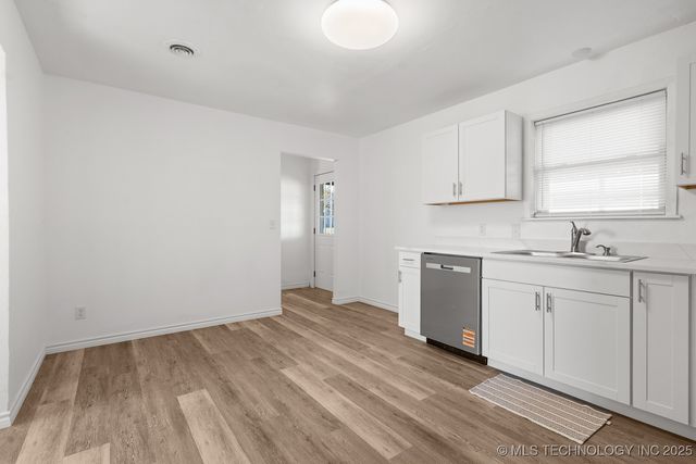 114 Laurel Street, Lone Grove, OK 73443