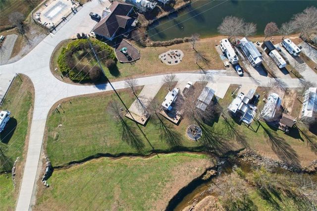 33 Mountain Meadows Circle, Morganton, GA 30560