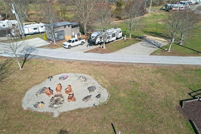 33 Mountain Meadows Circle, Morganton, GA 30560