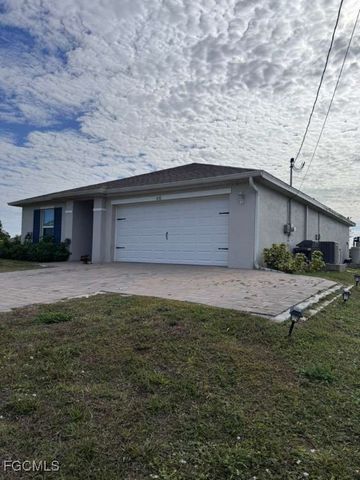 636 WILMINGTON PKWY, Cape Coral, FL 33993