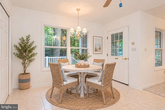 36 FAIRWAY LN, Ocean Pines, MD 21811