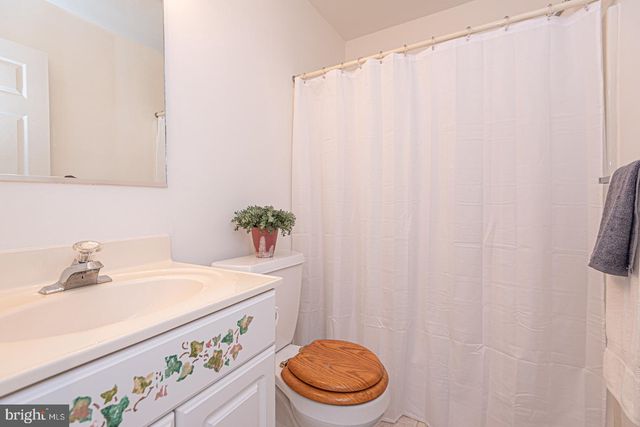 36 FAIRWAY LN, Ocean Pines, MD 21811