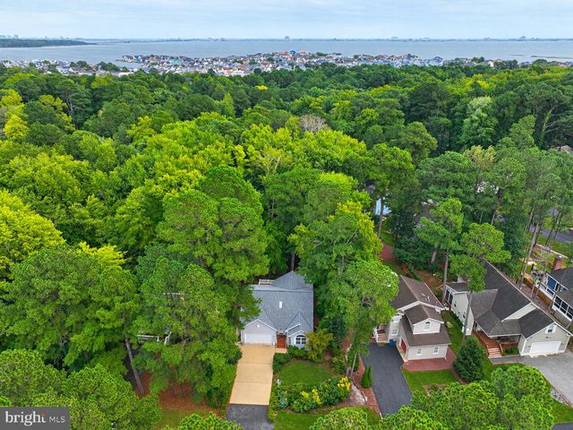 36 FAIRWAY LN, Ocean Pines, MD 21811