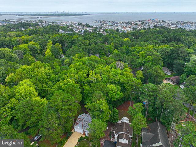 36 FAIRWAY LN, Ocean Pines, MD 21811
