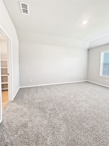 1320 Fitzgerald Street, Krum, TX 76249