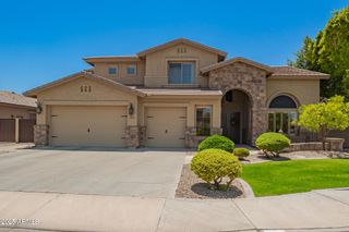 2929 E HACKAMORE Street, Mesa, AZ 85213