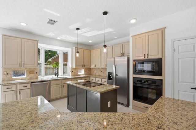 3015 Clear Water Park Drive, Katy, TX 77450