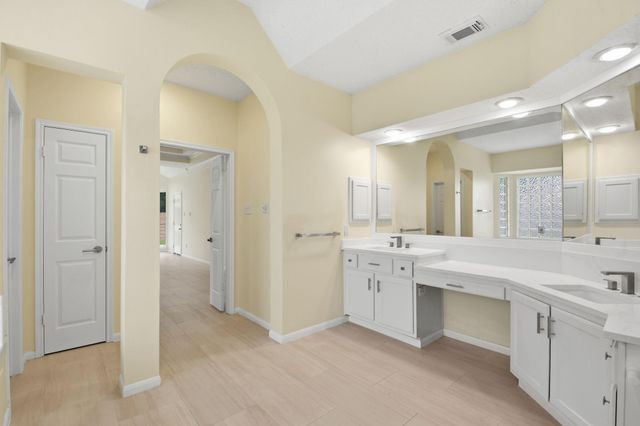 3015 Clear Water Park Drive, Katy, TX 77450