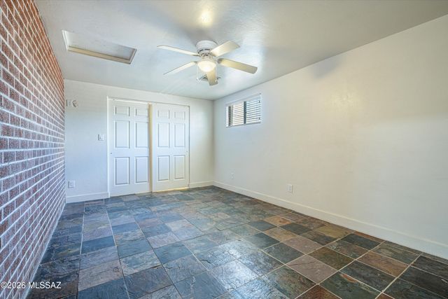 6060 E 2nd Street, Tucson, AZ 85711