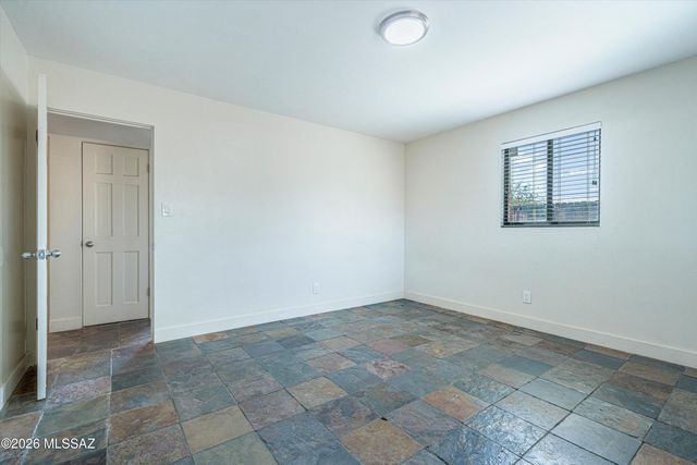 6060 E 2nd Street, Tucson, AZ 85711