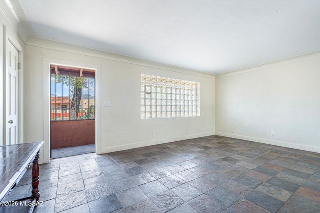 6060 E 2nd Street, Tucson, AZ 85711
