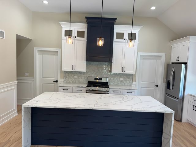 4951 W 86th Street, Burbank, IL 60459