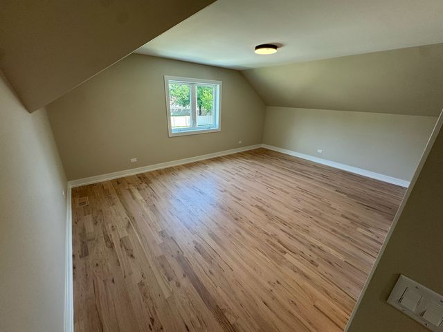 4951 W 86th Street, Burbank, IL 60459