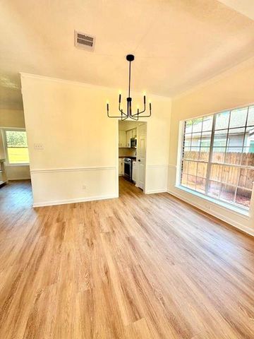 2859 Crest Park Drive, Houston, TX 77082