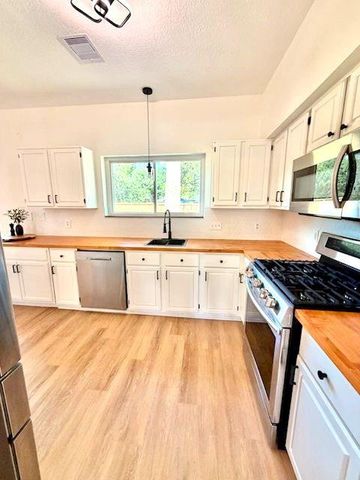 2859 Crest Park Drive, Houston, TX 77082